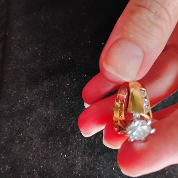 Womens size 6 18k electro gold plated ring with stones - Picture 3 of 5